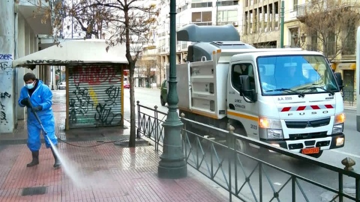 Η Ομόνοια… αλλιώς – Καθαρισμός και απολύμανση της περιοχής