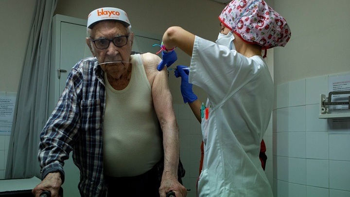 Ισπανία: Μείωση 95% στα κρούσματα Covid-19 στους οίκους ευγηρίας