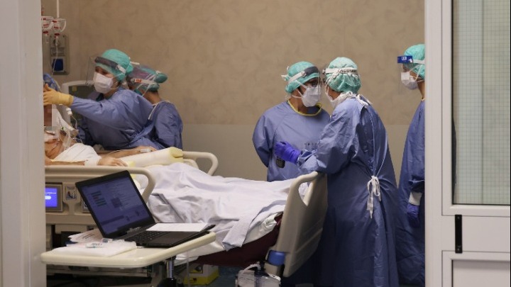 Ιταλία: Μειώθηκε το προσδόκιμο ζωής λόγω… Covid