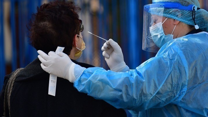 Κορονοϊός 1.707 νέα κρούσματα και 69 θάνατοι – που εντοπίζονται τα κρούσματα