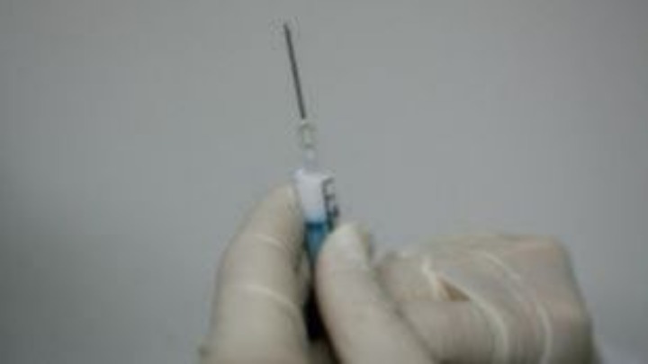 Νορβηγία: Τρεις υγειονομικοί που έκαναν το εμβόλιο της AstraZeneca νοσηλεύονται με θρόμβωση