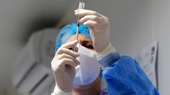 Ρουμανία: Ξεπέρασαν το 1 εκατομμύριο οι πολίτες που έχουν εμβολιαστεί για τον νέο κορονοϊό