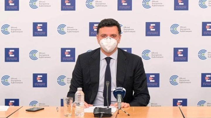 Ενημερώνονται στις 14:00 οι εκπρόσωποι των κομμάτων από τον Β. Κικίλια