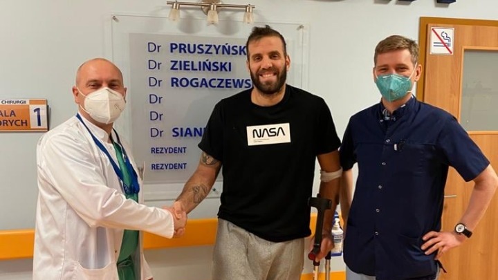 Ολοκληρώθηκε η επέμβαση του Νίκου Παππά