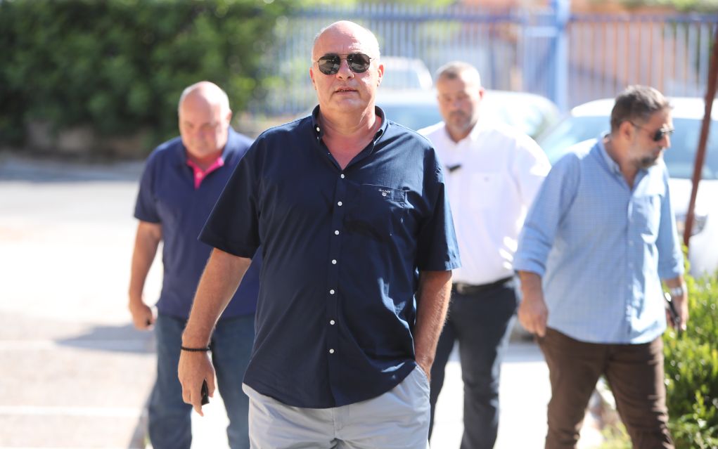 Μπέος για Αυγενάκη: “Αν μιλήσω θα πω χοντρά πράγματα”