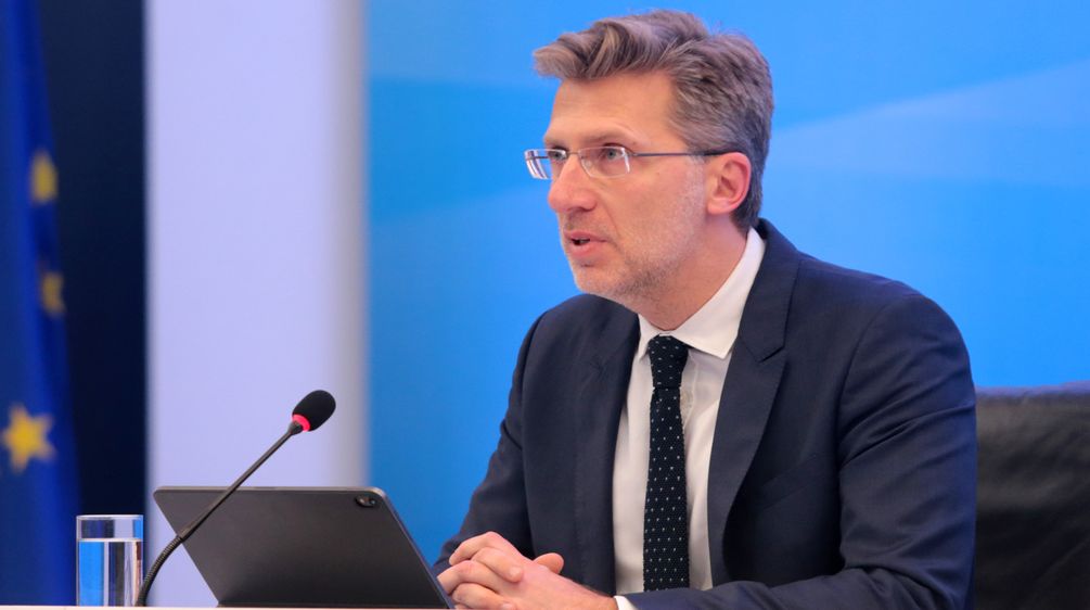 Σκέρτσος για το ν/σ για γάμο ομόφυλων ζευγαριών: Οι υπουργοί έχουν αυξημένη ευθύνη στήριξης των νομοσχεδίων