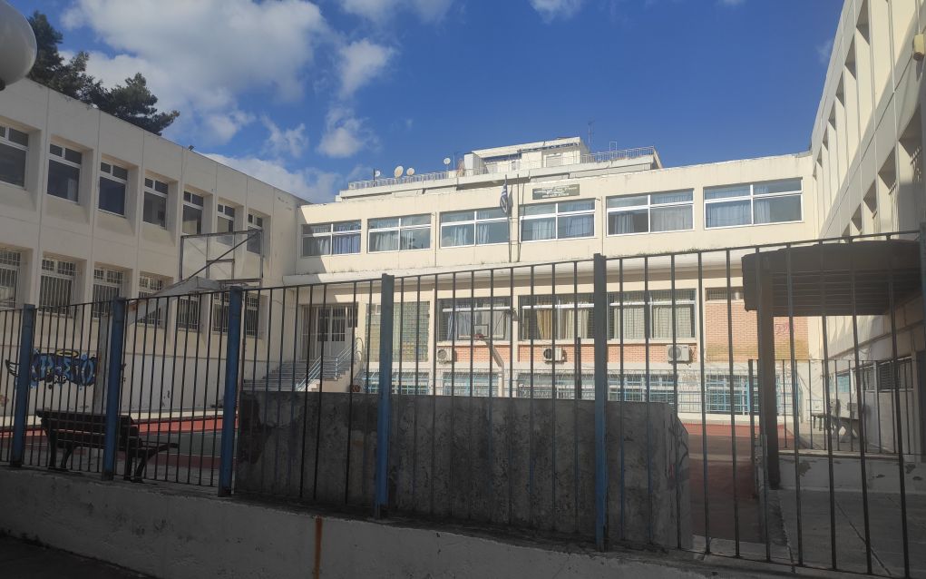 Λάρισα: Πυροβολισμοί έξω από σχολείο