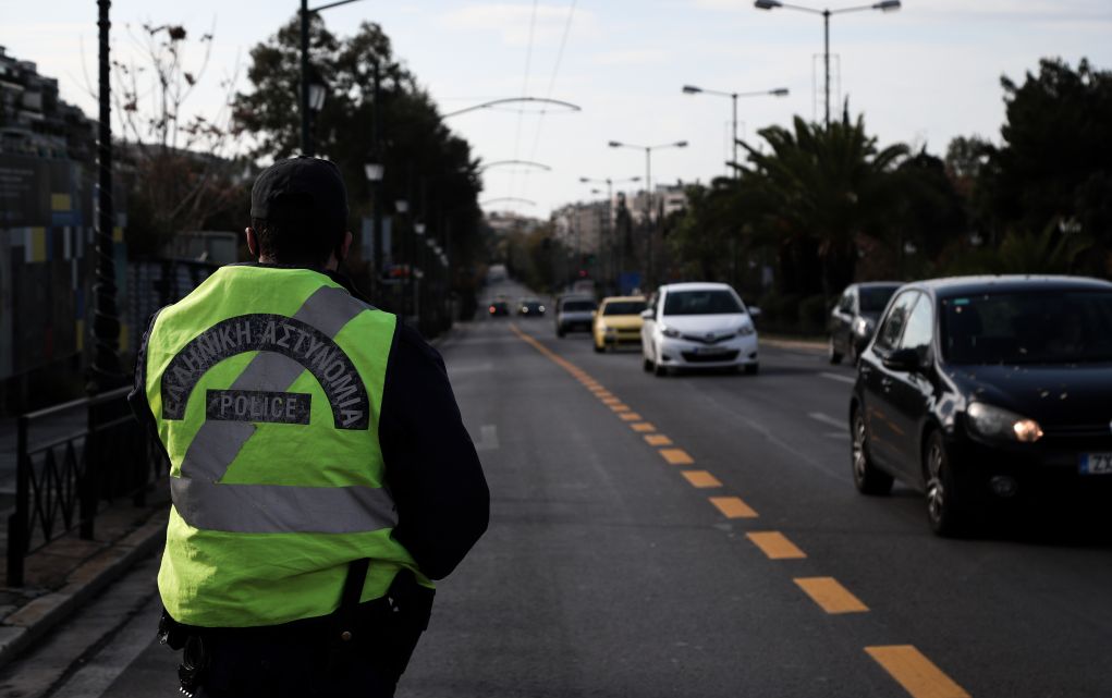 Υπ. Εργασίας: Έως τις 15/03  οι νέες βεβαιώσεις κίνησης που εκδόθηκαν μέχρι τις 8/03