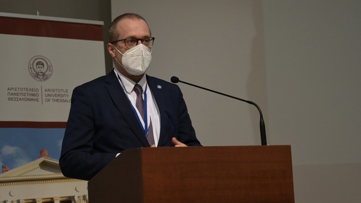 Χανς Κλούγκε: Όλα τα εμβόλια που έχουν εγκριθεί πληρούν τις προδιαγραφές ασφάλειας, αποτελεσματικότητας, ποιότητας