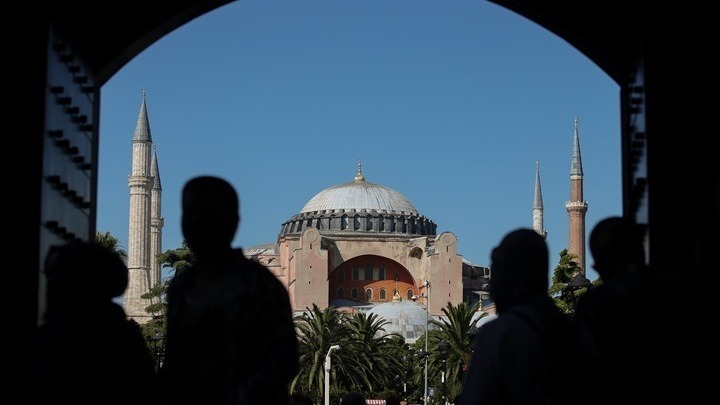 Τουρκία: Σε συλλήψεις δέκα απόστρατων ναυάρχων προχώρησε ο Ερντογάν