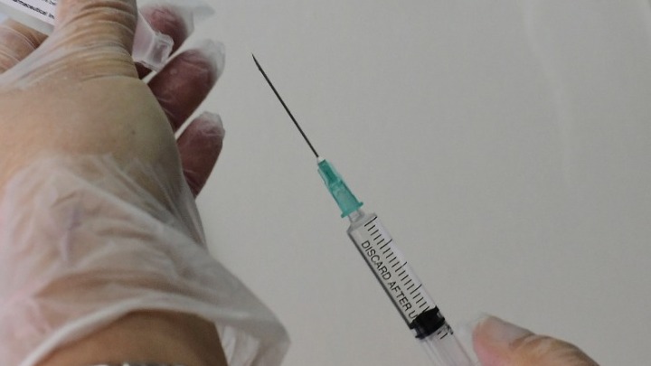 Βέλγιο: Χορηγεί το εμβόλιο της AstraZeneca μόνο σε άνω των 55 ετών