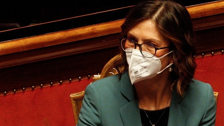 Ιταλία: Επαναλειτουργία καταστημάτων σίγουρα τον Μάιο, ίσως και κάποιες τον Απρίλιο
