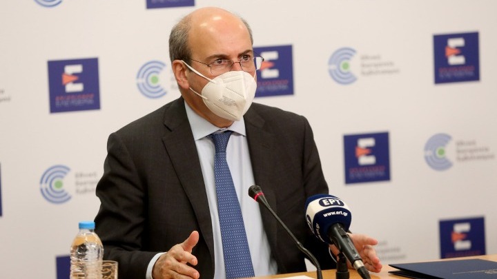 Χατζηδάκης: «Μέχρι το φθινόπωρο θα «πέσουν» στην αγορά 400 εκατ. δολάρια»