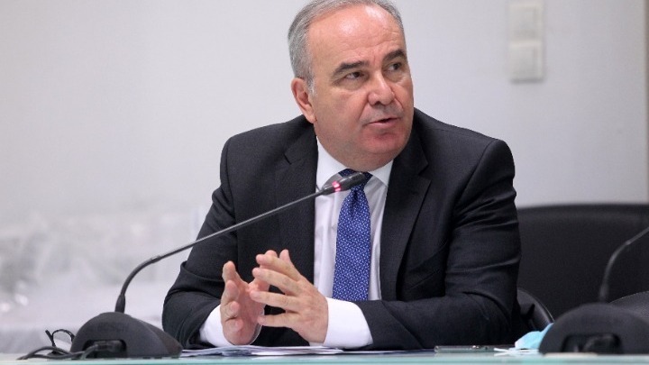Ν. Παπαθανάσης: “Υπό αναμόρφωση το σύστημα των sms στις μετακινήσεις”