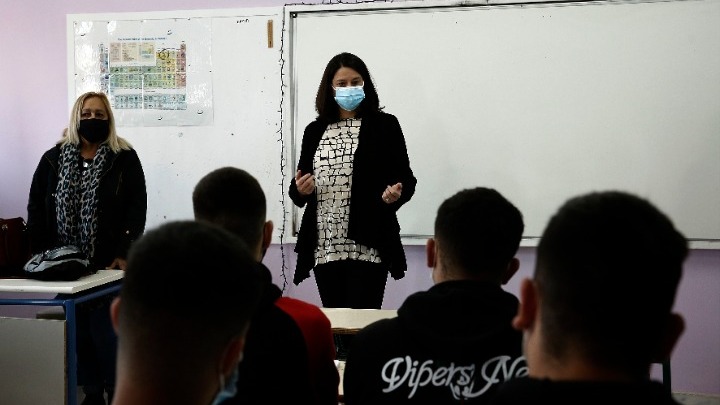 Ν. Κεραμέως: «Σύμμαχος ο καλός καιρός, τα self tests και ο εμβολιασμός των εκπαιδευτικών που προχωράει»