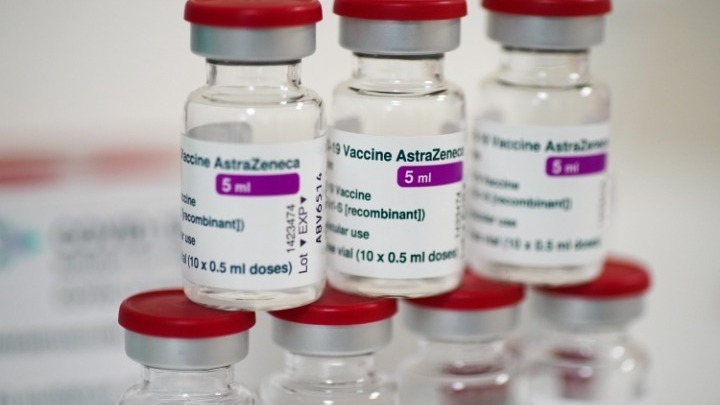 Οι πρώτες παρτίδες δόσεων του εμβολίου της AstraZeneca θα εισαχθούν στην Ιαπωνία από τις ΗΠΑ