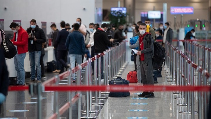 Ρωσία: Οι περιορισμοί στις πτήσεις κοστίζουν 500.000 τουρίστες στην Τουρκία