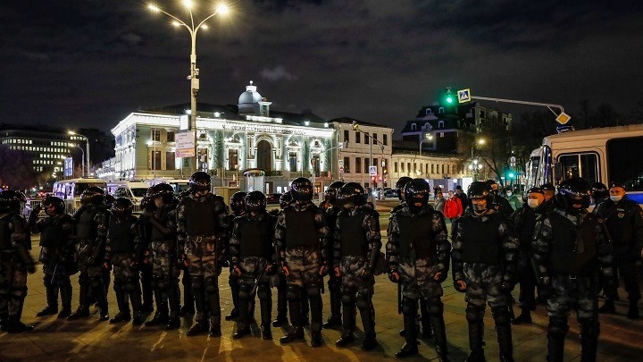Ρωσία: Περίπου 1.800 συλληφθέντες στις διαδηλώσεις υπέρ του Ναβάλνι
