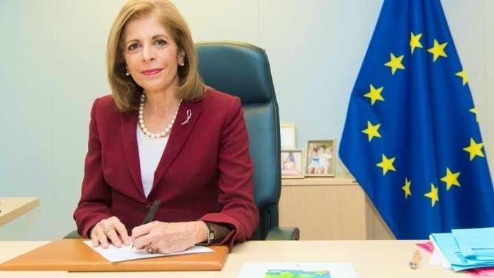 Στέλλα Κυριακίδου στο Φόρουμ των Δελφών: “Το 34% του ενήλικου πληθυσμού στην Ε.Ε έχει ήδη λάβει τουλάχιστον μία δόση εμβολίου”