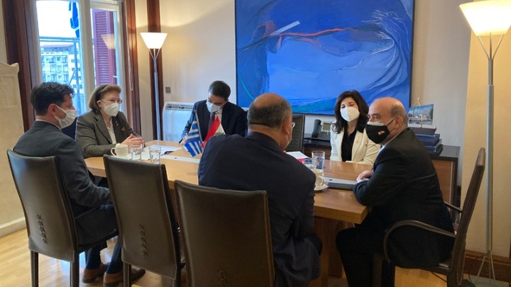 Συναντήθηκε με τον ΥΠΕΞ του Λιβάνου η Λίνα Μενδώνη