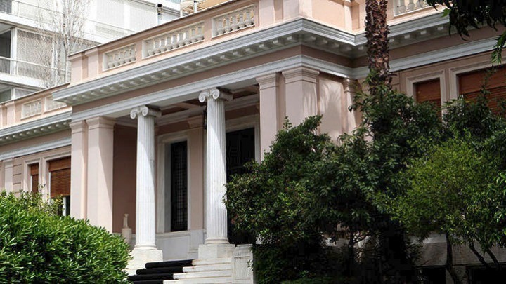 Οι αξιολογήσεις των θεσμών και η… πέτρα στο πηγάδι!
