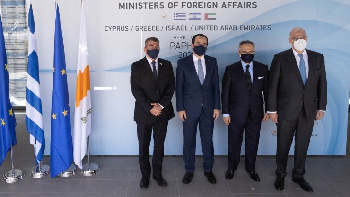 Σε εξέλιξη η τετραμερής συνάντηση των ΥΠΕΞ Κύπρου-Ελλάδας-Ισραήλ-Ηνωμένων Αραβικών Εμιράτων στην Πάφο