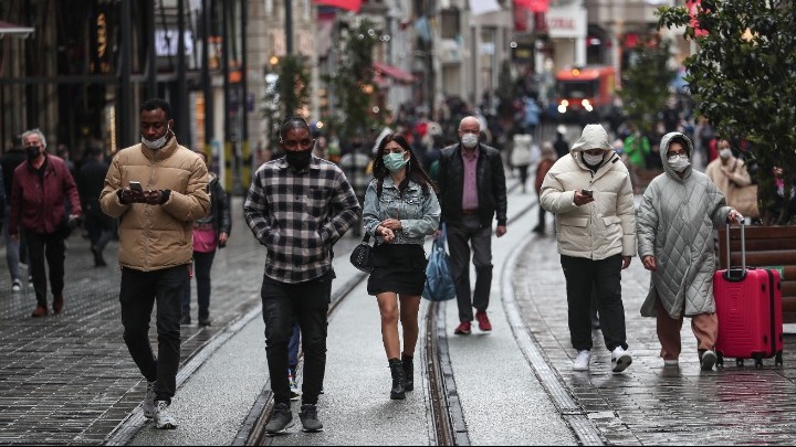 Τουρκία: Σπάει ρεκόρ κάθε μέρα με σχεδόν 56.000 κρούσματα σε 24 ώρες