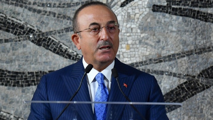 Τσαβούσογλου: Επισκέφθηκε το μειονοτικό Γυμνάσιο – Λύκειο της Κομοτηνής