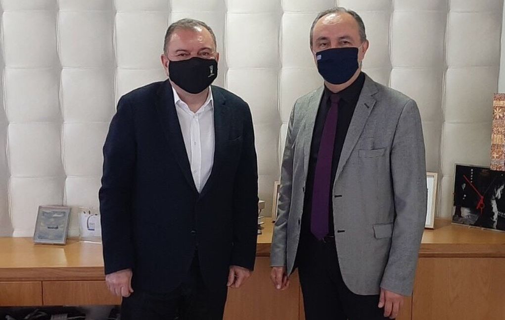 Επίσκεψη του Θ. Καράογλου στο Δημαρχείο Πυλαίας – Χορτιάτη