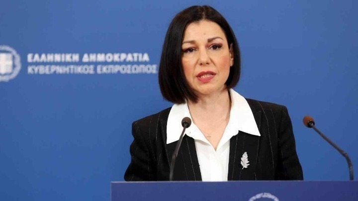 ΤΩΡΑ – Δείτε την ενημέρωση από την Κυβερνητική Εκπρόσωπο