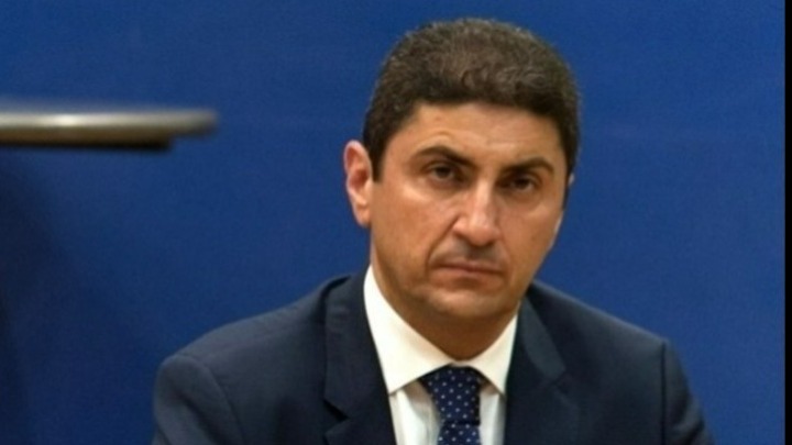 Λ. Αυγενάκης: «Από Ιούνιο η συζήτηση για την επιστροφή φιλάθλων στα γήπεδα»