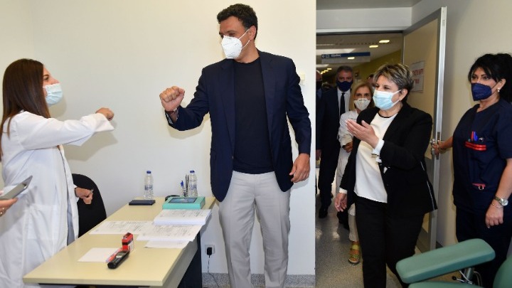 Β. Κικίλιας: Το εμβολιαστικό πρόγραμμα προχωράει με ταχύτατους ρυθμούς