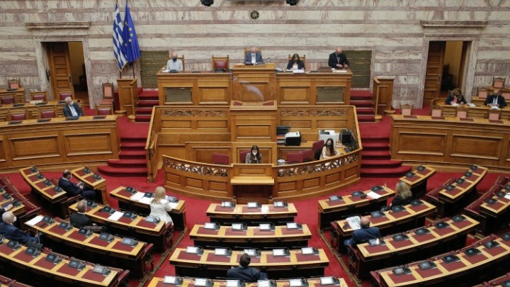 Μαριέττα Γιαννάκου: Δεν θα ψηφίσω το νομοσχέδιο για την συνεπιμέλεια