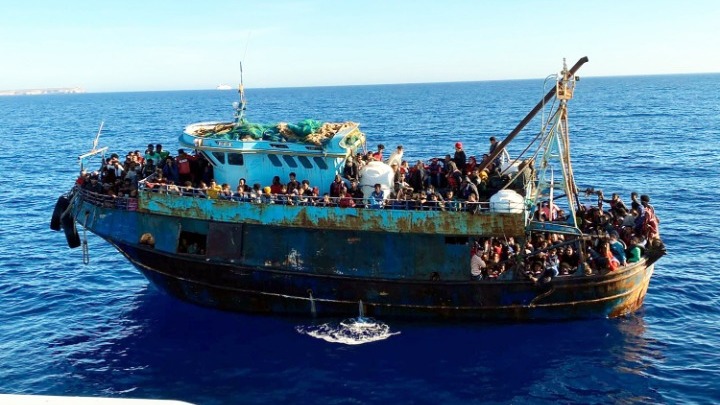 Ιταλία: Περίπου 1.000 μετανάστες και πρόσφυγες έφτασαν στην Λαμπεντούζα το τελευταίο 24ωρο