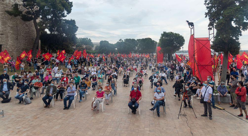 Θεσσαλονίκη: Συγκέντρωση του ΚΚΕ στον Λευκό Πύργο