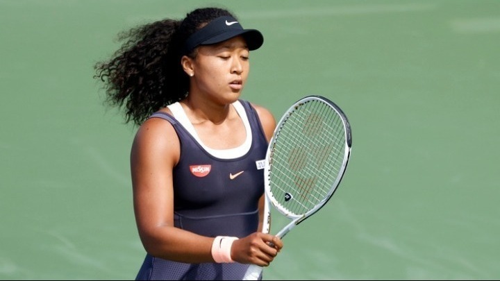 Κινδυνεύει με αποβολή από το Roland Garros η Οσάκα