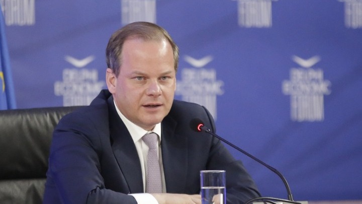 Υπ. Μεταφορών: Δεν θα αποκλειστούν από τα μέσα μεταφοράς οι ανεμβολίαστοι – Εκπτωτικό πακέτο για τους εμβολιασμένους επιβάτες (vid)