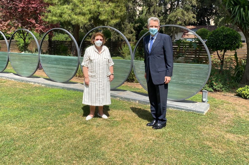 Συνάντηση Μενδώνη – Πάιατ για θέματα συνεργασίας Ελλάδας – ΗΠΑ στον τομέα του πολιτισμού