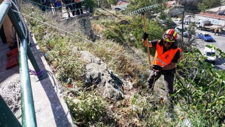 Θεσσαλονίκη: Δύσκολη καθαριότητα στην Άνω Πόλη