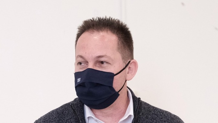 Δηλώσεις Πέτσα για τις κυρώσεις σε όσους δεν εμβολιάζονται