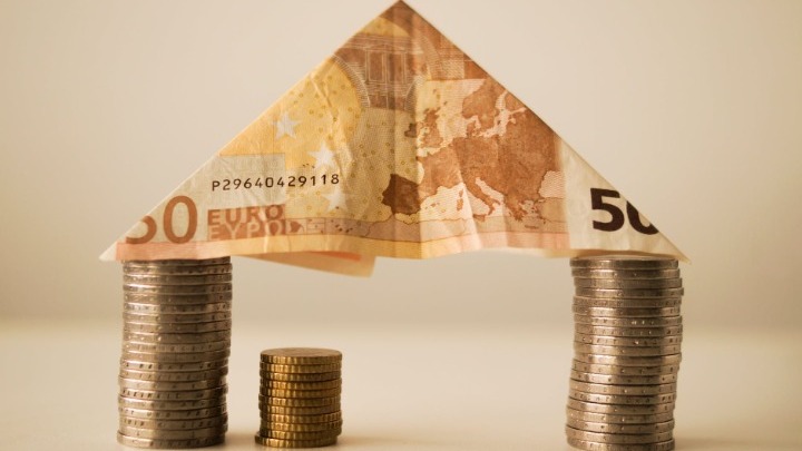 Nέα μέτρα στήριξης για τους εργαζόμενους στον τουρισμό