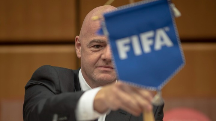New York Times: «Η FIFA πίσω από την European Super League»