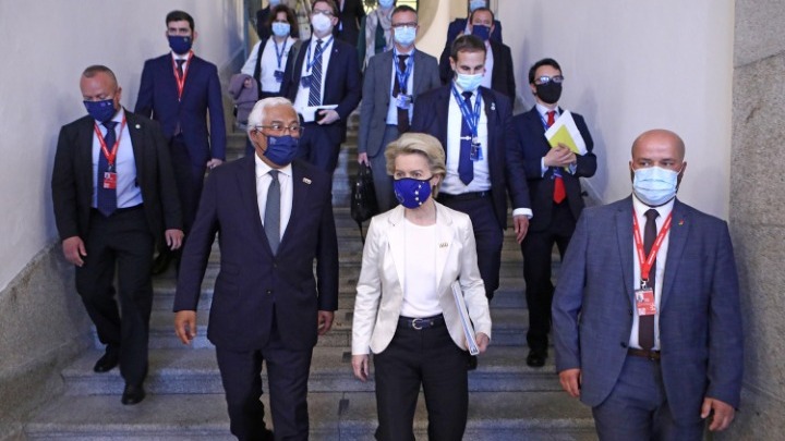 Οι κυβερνήσεις της ΕΕ θα υιοθετήσουν δήλωση για εργασία και κοινωνικά δικαιώματα