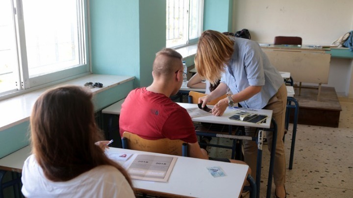 Πανελλαδικές 2021 – ΕΠΑΛ: Δείτε τα θέματα των σημερινών εξετάσεων