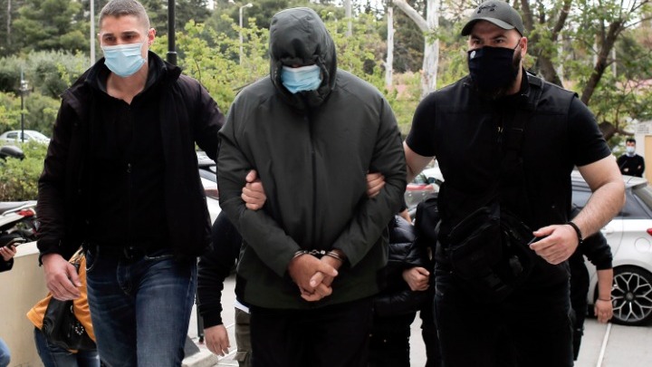 Προφυλακιστέος κρίθηκε ο Μένιος Φουρθιώτης, όπως και δυο από τους τρεις άλλους κατηγορούμενους