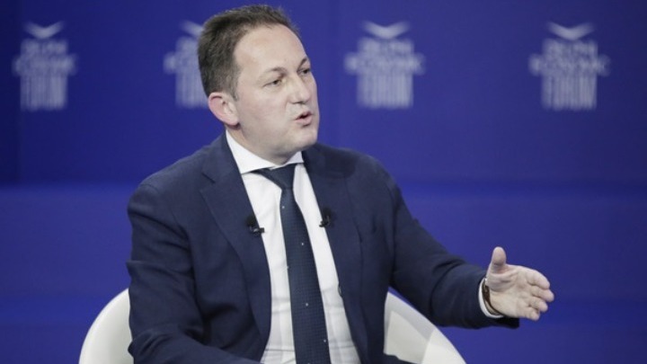 Πέτσας: Απαγόρευση εισόδου μόνο στην διασκέδαση για τους ανεμβολίαστους