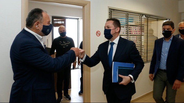Πέτσας από Ρέθυμνο: “Η κυβέρνηση είναι μαζί με την Tοπική Αυτοδιοίκηση, για να αντιμετωπίσουν τα προβλήματα των δημοτών”