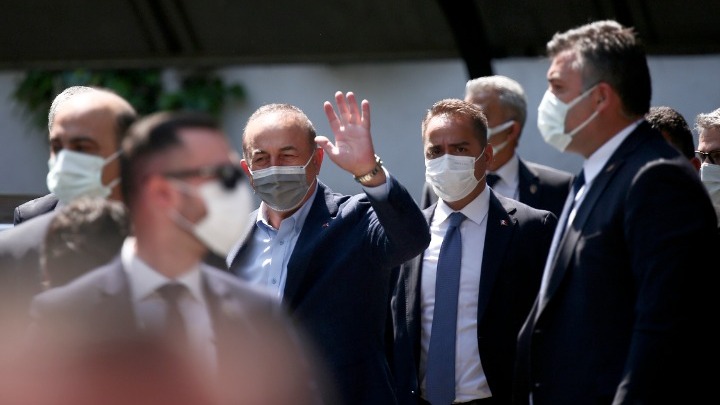 Τσαβούσογλου στην Θράκη: Συναντήσεις με τους ψευδομουφτήδες και υποσχέσεις για βοήθεια στην «τουρκική μειονότητα»