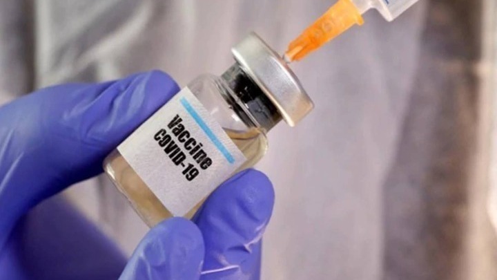 Το εμβόλιο της AstraZeneca λειτουργεί καλά και ως επαναληπτική, τρίτη δόση