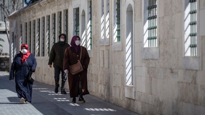 Τουρκία – Κορονοϊός: Έσπασε το φράγμα των 44.000 θανάτων, πάνω από 5,08 εκατ. κρούσματα